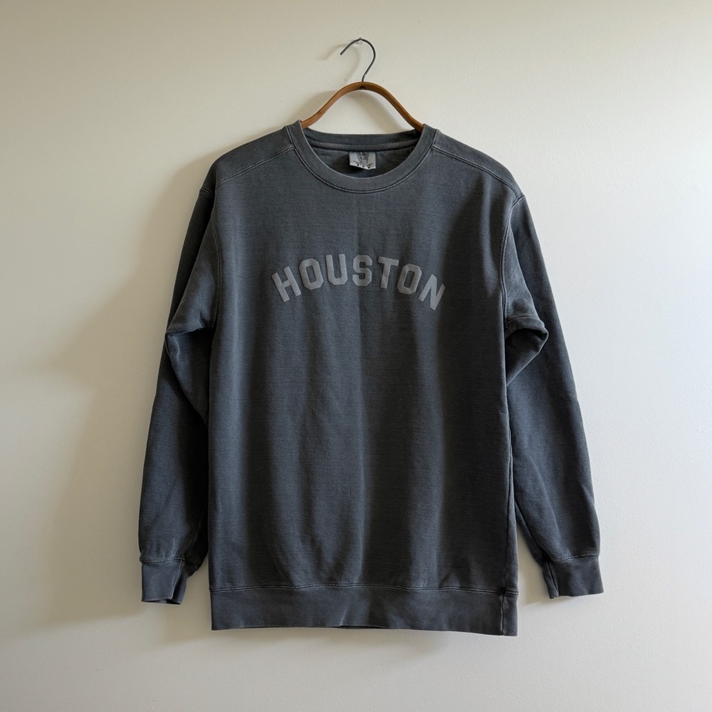 Comfort Colors Dark Gray Houston Logo Athletic Crewneck Sweatshirt - Picture 3 of 9